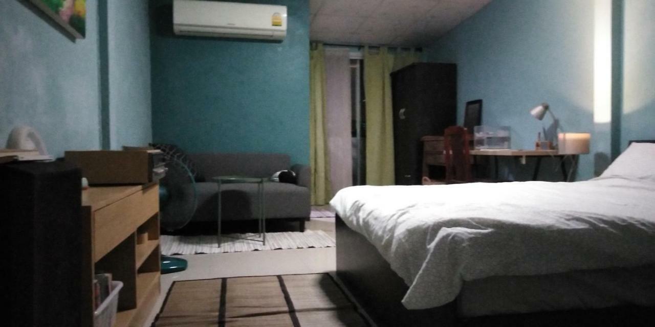 Apartamento Nbh.@ Prannok Bangkok Habitación foto